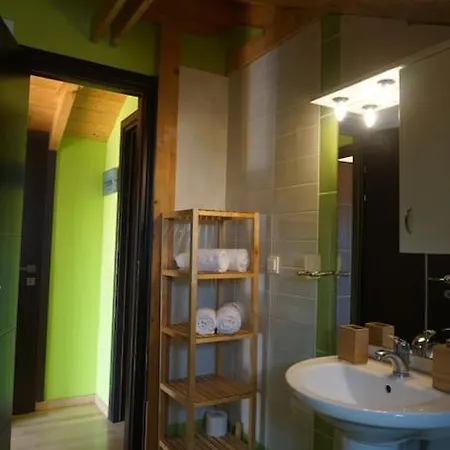 Central View Apartment